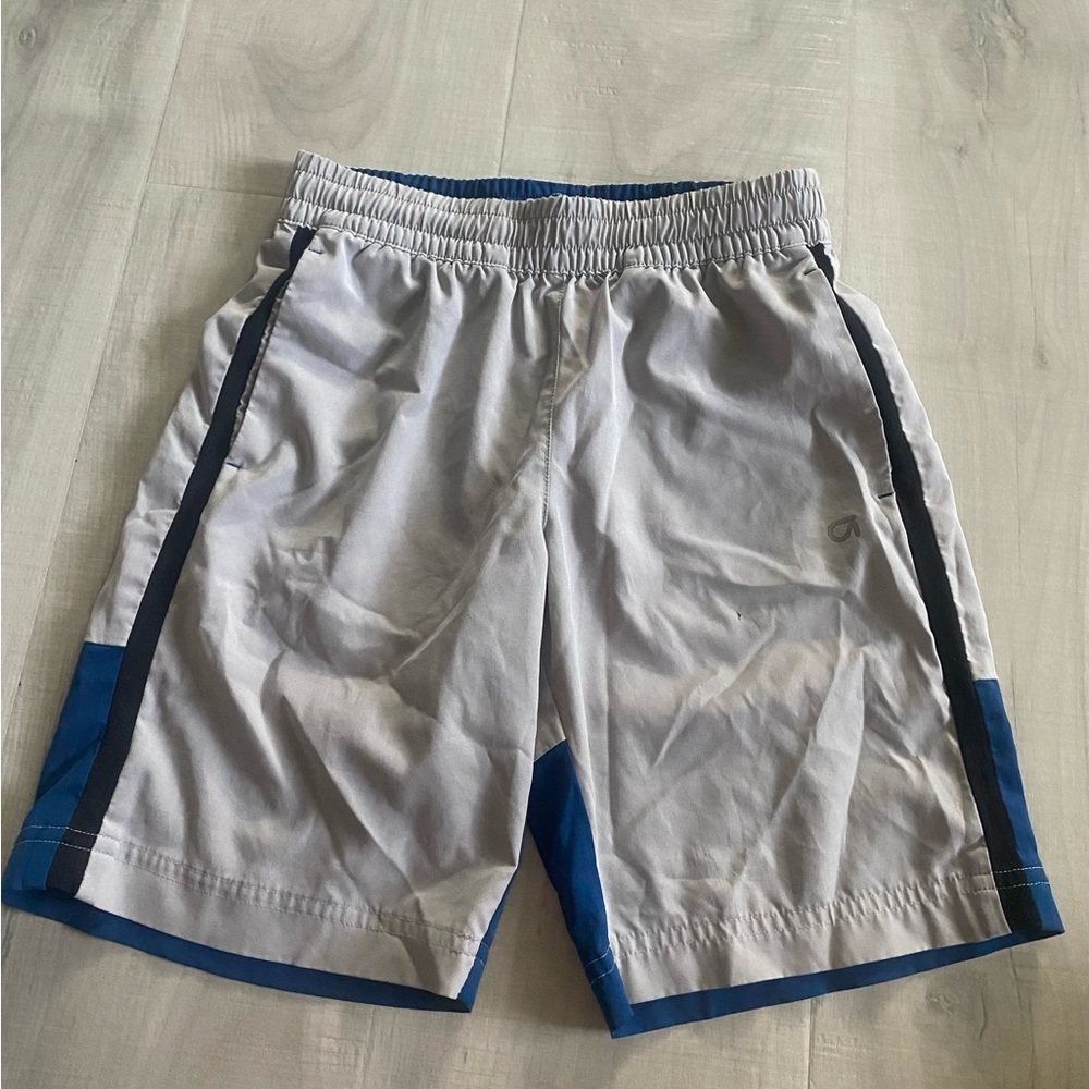 Gap fit boys  Gray and Blue Athletic Shorts size S